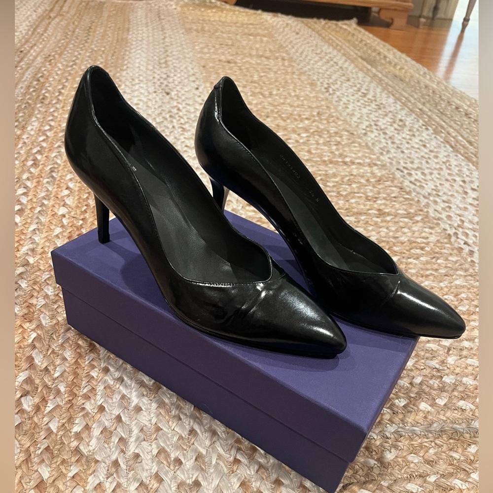 Stuart Weitzman black heel.